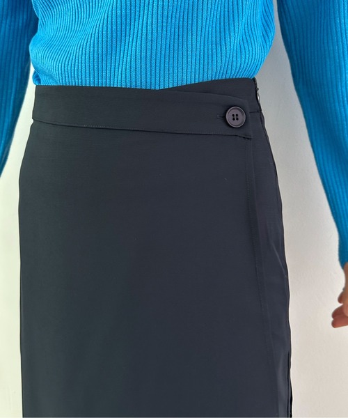 feepur（フェピュール）の「ラップレイヤードスラックス（スラックス・レディース・アイボリー/ネイビー/ブラック・MEDIUM/SMALL）」の11枚目の写真