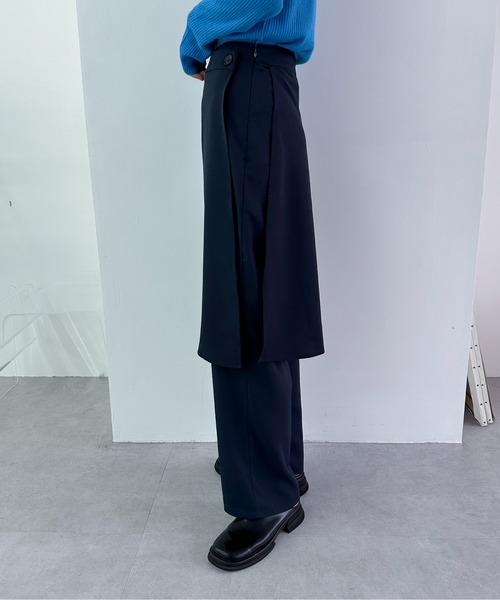 feepur（フェピュール）の「ラップレイヤードスラックス（スラックス・レディース・アイボリー/ネイビー/ブラック・MEDIUM/SMALL）」の9枚目の写真