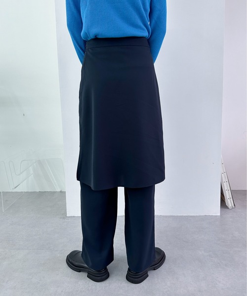 feepur（フェピュール）の「ラップレイヤードスラックス（スラックス・レディース・アイボリー/ネイビー/ブラック・MEDIUM/SMALL）」の10枚目の写真