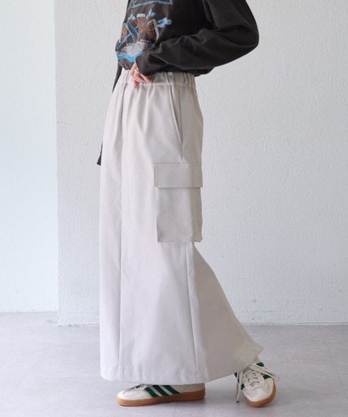 CIAOPANIC TYPY（チャオパニックティピー）の「レザーカーゴイージースカート（スカート・レディース・ブラック/アイボリー/カーキ・ONE SIZE）」の5枚目の写真