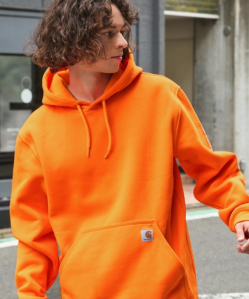 Carhartt（カーハート）の「Carhartt /ルーズフィットミッドウエイトプルパーカー（パーカー・メンズ・ブラック/ネイビー/オレンジ/チャコールグレー/ライトグレー系1/ブラック系1/イエロー/ヘザーグレー・XL/L/S/M）」の8枚目の写真