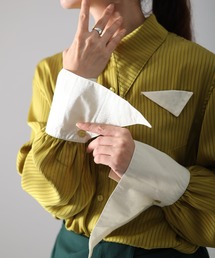 変形カフス長袖ブラウス