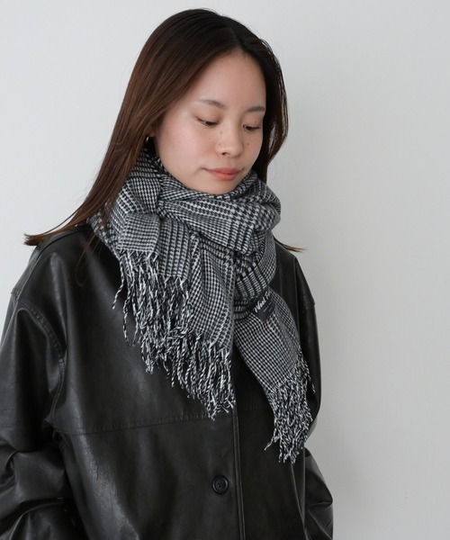 CANAL JEAN(キャナルジーン)の「El mar グレンチェックストール(ストール/ショール・レディース・ブラック系その他・ONE SIZE)」の5枚目の写真