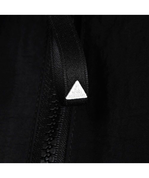 APPLEBUM（アップルバム）の「Physical Training Uniform Jacket（ナイロンジャケット・メンズ・ブラック・LARGE/MEDIUM/X-LARGE）」の11枚目の写真