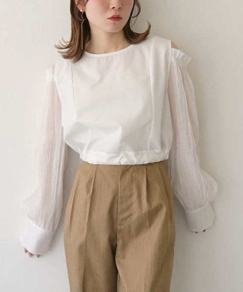 CLEIO(クレイオ)の「【CLEIO】袖ボリューム肩開きバックリボンブラウス/SLEEVE VOLUME BLOUSE/980-11614(シャツ/ブラウス・レディース・ブラック/ホワイト・FREE)」の5枚目の写真