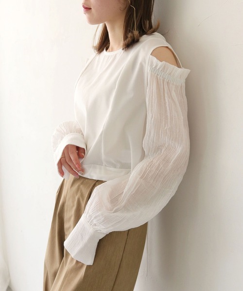 CLEIO(クレイオ)の「【CLEIO】袖ボリューム肩開きバックリボンブラウス/SLEEVE VOLUME BLOUSE/980-11614(シャツ/ブラウス・レディース・ブラック/ホワイト・FREE)」の10枚目の写真