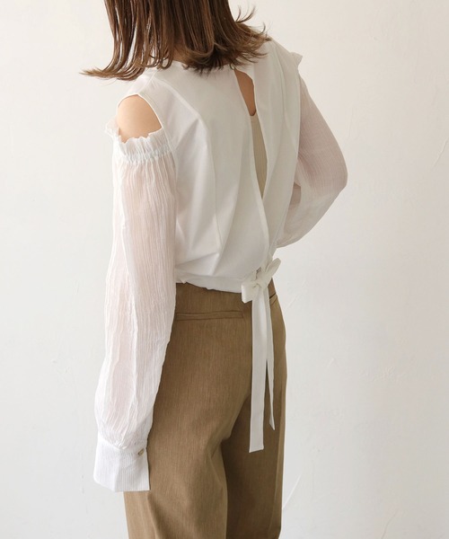 CLEIO(クレイオ)の「【CLEIO】袖ボリューム肩開きバックリボンブラウス/SLEEVE VOLUME BLOUSE/980-11614(シャツ/ブラウス・レディース・ブラック/ホワイト・FREE)」の12枚目の写真
