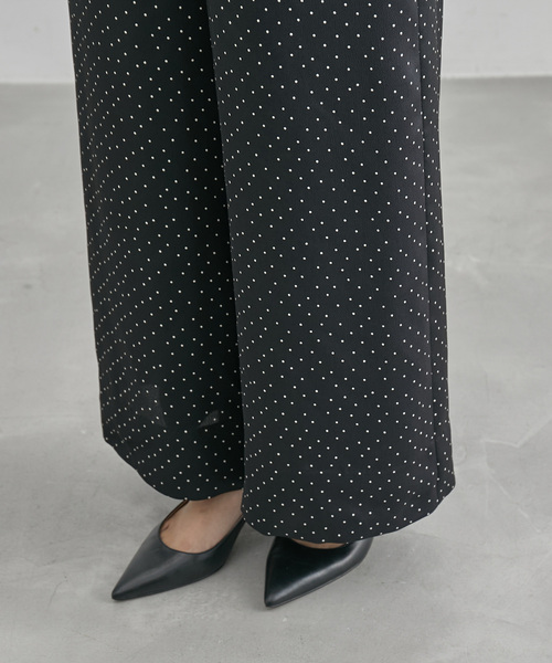 ROPE'(ロペ)の「サテンドットストレートパンツ(その他パンツ・レディース・ブラック系その他/キナリ・36/38)」の12枚目の写真