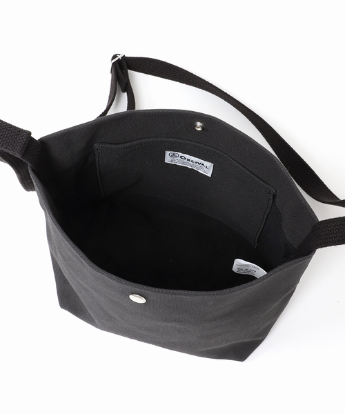 ORCIVAL（オーシバル）の「《WEB限定追加2》【ORCIVAL】LCV  SHOULDER POUCH MEDIUM：ショルダーバッグ（ショルダーバッグ・レディース・ベージュ/ホワイト×ホワイト/ブラック系その他・FREE）」の6枚目の写真