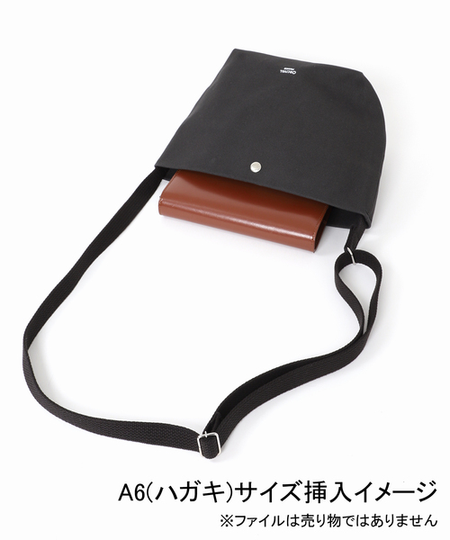 ORCIVAL（オーシバル）の「《WEB限定追加2》【ORCIVAL】LCV  SHOULDER POUCH MEDIUM：ショルダーバッグ（ショルダーバッグ・レディース・ベージュ/ホワイト×ホワイト/ブラック系その他・FREE）」の17枚目の写真