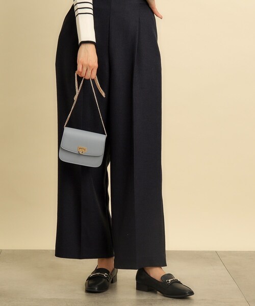 grove(グローブ)の「◆フラップオコシアクセサリーショルダー(ショルダーバッグ・レディース・ライトブルー/シルバー/ブラック/オフホワイト/グレー/ライトグレー/シルバー系3/スモーキーグリーン系/ベビーピンク・00)」の6枚目の写真