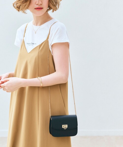 grove(グローブ)の「◆フラップオコシアクセサリーショルダー(ショルダーバッグ・レディース・ライトブルー/シルバー/ブラック/オフホワイト/グレー/ライトグレー/シルバー系3/スモーキーグリーン系/ベビーピンク・00)」の3枚目の写真