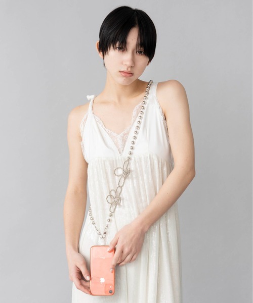 Casselini（キャセリーニ）の「Casselini(キャセリーニ)フラワービーズモバイルショルダー（スマホグッズ・レディース・ピンク/ホワイト/シルバー・FREE）」の6枚目の写真