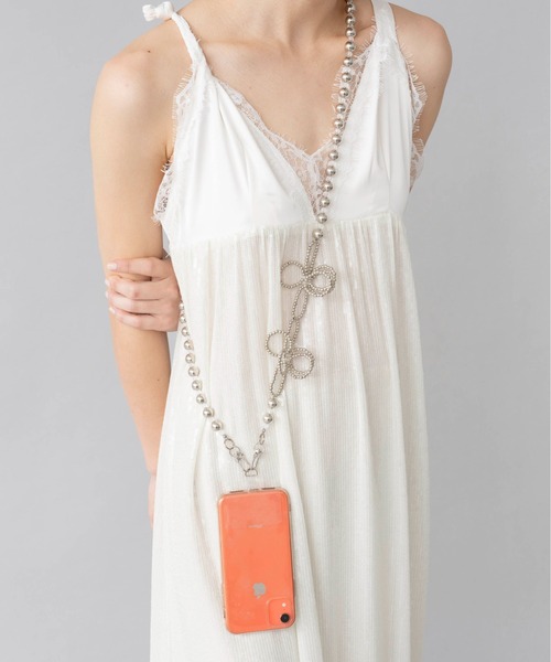 Casselini（キャセリーニ）の「Casselini(キャセリーニ)フラワービーズモバイルショルダー（スマホグッズ・レディース・ピンク/ホワイト/シルバー・FREE）」の22枚目の写真