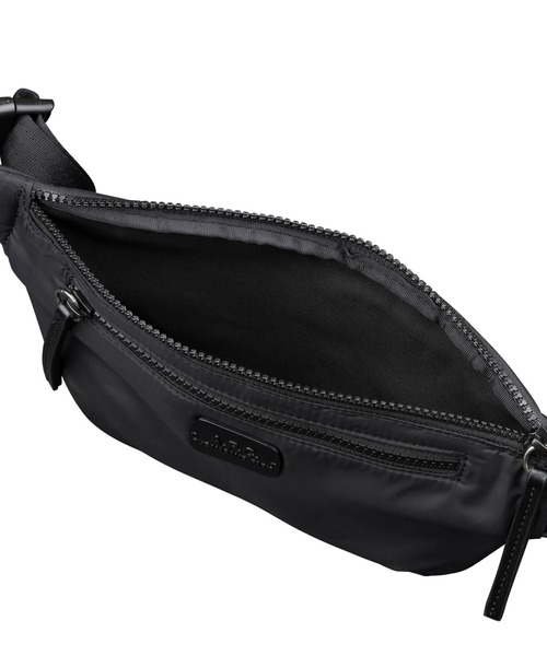 A.P.C. ボディバッグ・ウエストポーチ ブラック A.P.C.（アーペーセー）の「BANANE BLAKE（ボディバッグ