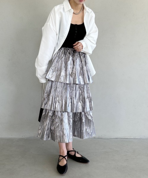 un+frame（アンフレーム）の「metallic tiered skirt /メタリックティアードカンカンロング丈スカート（スカート・レディース・ブラック/シルバー・FREE）」の16枚目の写真