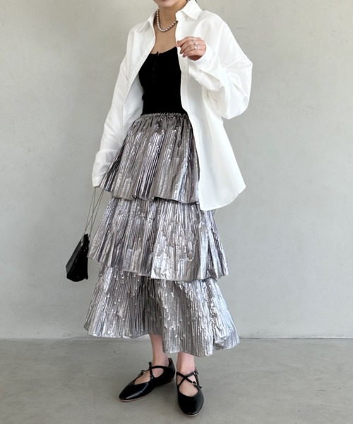 un+frame（アンフレーム）の「metallic tiered skirt /メタリックティアードカンカンロング丈スカート（スカート・レディース・ブラック/シルバー・FREE）」の17枚目の写真