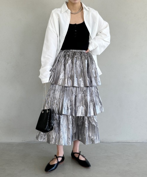 un+frame（アンフレーム）の「metallic tiered skirt /メタリックティアードカンカンロング丈スカート（スカート・レディース・ブラック/シルバー・FREE）」の14枚目の写真