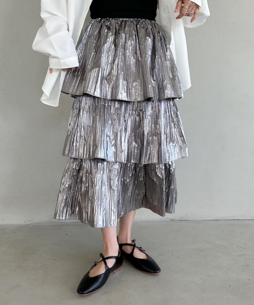 un+frame（アンフレーム）の「metallic tiered skirt /メタリックティアードカンカンロング丈スカート（スカート・レディース・ブラック/シルバー・FREE）」の11枚目の写真