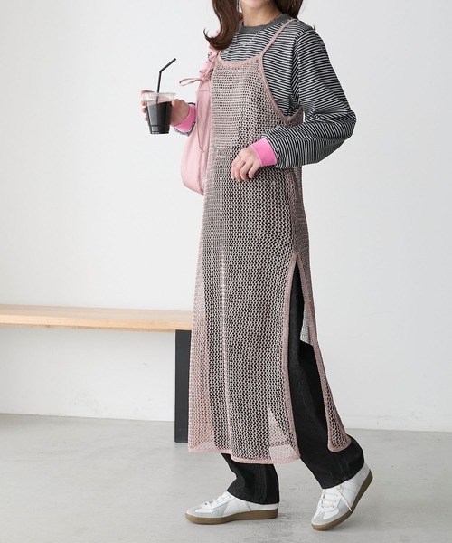 BONLECILL(ボンルシール)の「ラメメッシュキャミソールワンピース(ワンピース・レディース・ピンク/ブラック/ゴールド/シルバー・FREE)」の1枚目の写真