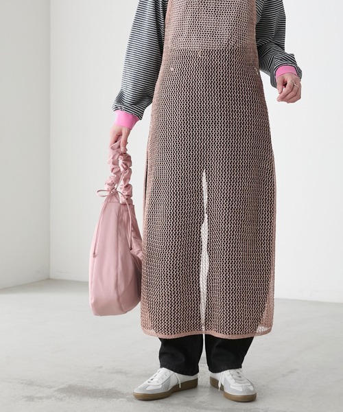 BONLECILL(ボンルシール)の「ラメメッシュキャミソールワンピース(ワンピース・レディース・ピンク/ブラック/ゴールド/シルバー・FREE)」の10枚目の写真