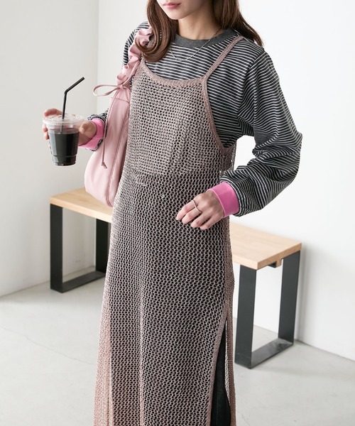 BONLECILL(ボンルシール)の「ラメメッシュキャミソールワンピース(ワンピース・レディース・ピンク/ブラック/ゴールド/シルバー・FREE)」の14枚目の写真