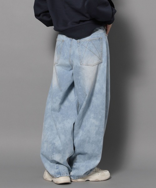 Anui(アニュイ)の「【UNISEX/3サイズ展開】クラシックコクーンデニム(デニムパンツ・レディース・ブラック系/ブルー系・LARGE/MEDIUM/SMALL)」の4枚目の写真