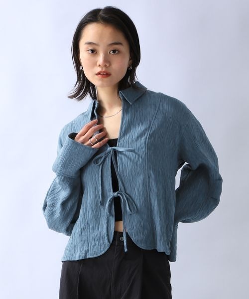 JEANASIS（ジーナシス）の「クレープフロントリボンシャツ/109055