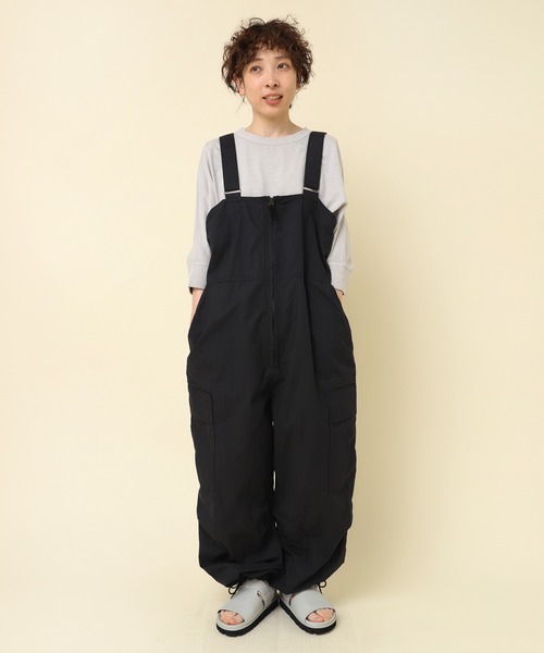 RNA-N(アールエヌエーエヌ)の「O0718 カーゴオーバーオール(サロペット/オーバーオール・レディース・スモークグレー/オリーブ/ブラック・MEDIUM)」の4枚目の写真