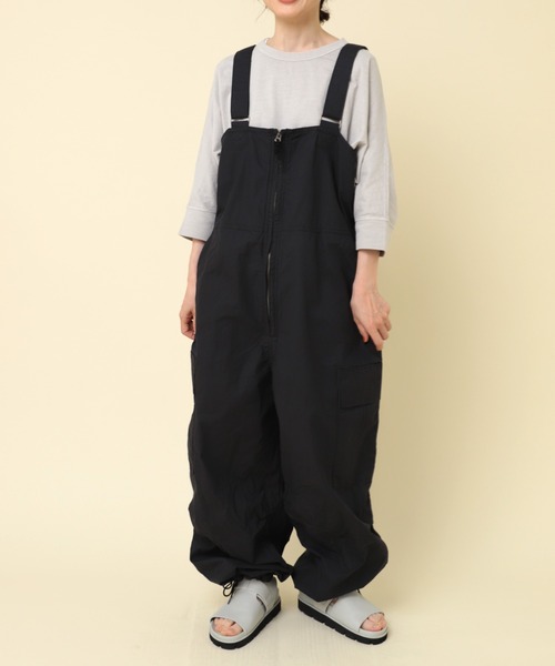 RNA-N(アールエヌエーエヌ)の「O0718 カーゴオーバーオール(サロペット/オーバーオール・レディース・スモークグレー/オリーブ/ブラック・MEDIUM)」の5枚目の写真