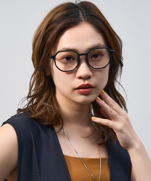 Zoff（ゾフ）の「ウェリントン型 メガネ｜ビッグシェイプ｜クリアフレーム｜プラスチックフレーム｜Zoff｜SPRING TREND（メガネ・レディース・ブラウン/グリーン/ブラック/クリア・FREE）」の12枚目の写真