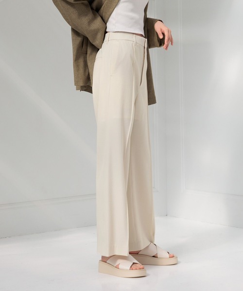 LOWRYS FARM（ローリーズファーム）の「スタイルＵＰフレアパンツ 996859（スラックス・レディース・ブラウン/アイボリー/ブラック・MEDIUM/LARGE）」の22枚目の写真