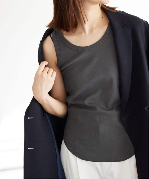 SLOBE IENA(スローブイエナ)の「《追加》basic タンクトップ(タンクトップ・レディース・チャコールグレー/ホワイト/ベージュ・FREE)」の8枚目の写真