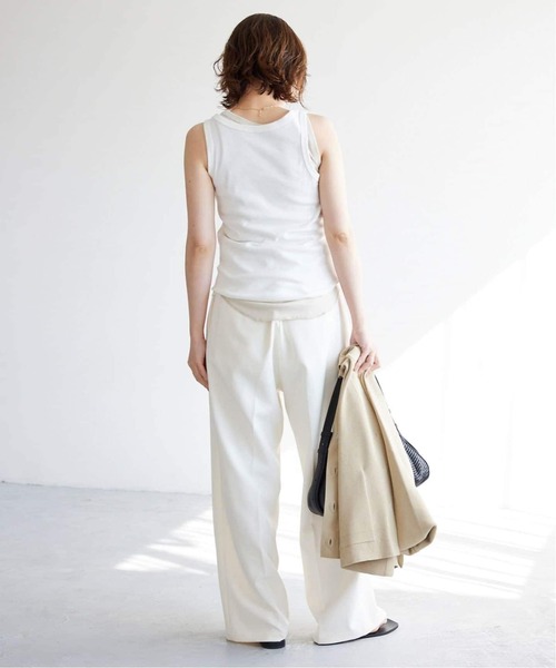 SLOBE IENA(スローブイエナ)の「《追加》basic タンクトップ(タンクトップ・レディース・チャコールグレー/ホワイト/ベージュ・FREE)」の18枚目の写真