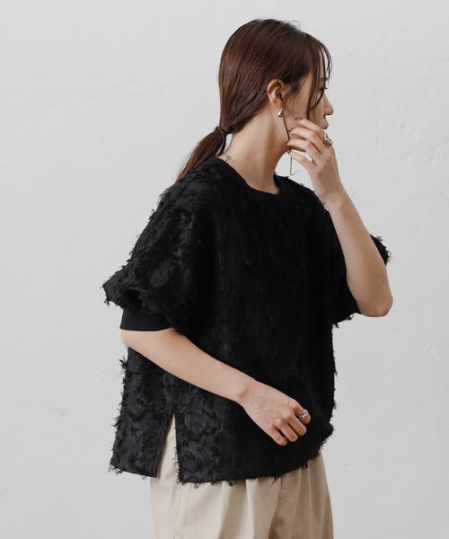 COLONY 2139(コロニートゥーワンスリーナイン)の「フリンジジャガード5分袖プルオーバー(シャツ/ブラウス・レディース・ブラック/オフホワイト・FREE)」の15枚目の写真