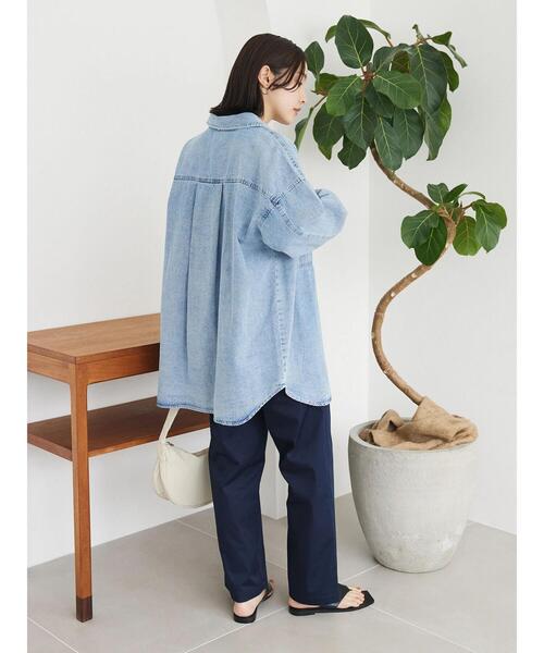 ELENCARE DUE（エレンカーレデュエ）の「・ELENCARE　DUE　デニムロングスリーブシャツ（チュニック・レディース・ライトインディゴブルー/杢グレー・FREE）」の17枚目の写真
