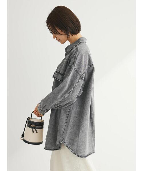 ELENCARE DUE（エレンカーレデュエ）の「・ELENCARE　DUE　デニムロングスリーブシャツ（チュニック・レディース・ライトインディゴブルー/杢グレー・FREE）」の7枚目の写真