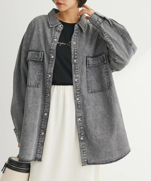 ELENCARE DUE（エレンカーレデュエ）の「・ELENCARE　DUE　デニムロングスリーブシャツ（チュニック・レディース・ライトインディゴブルー/杢グレー・FREE）」の2枚目の写真