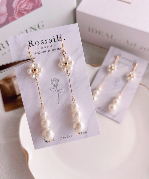 tone(トーン)の「【RosraiE】フラワーパールロングチェーン ピアス(MA)(ピアス(両耳用)・レディース・ゴールド・FREE)」の3枚目の写真