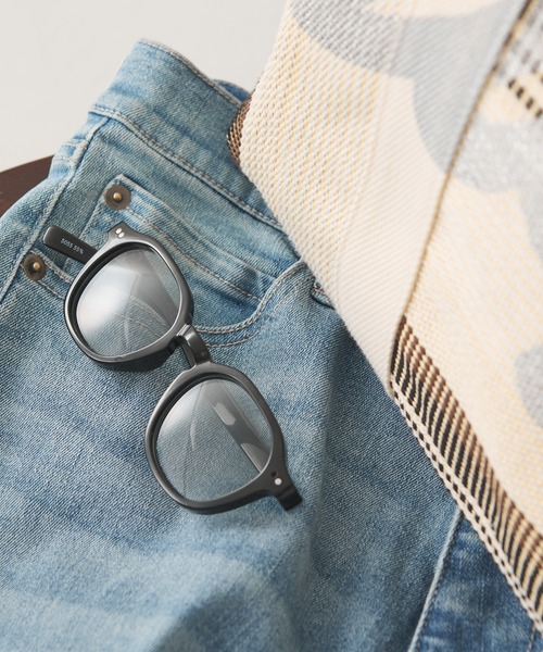 PAPILLONNER（パピヨネ）の「セルフレームサングラス（サングラス・レディース・ブラウン/ブラック・FREE）」の4枚目の写真