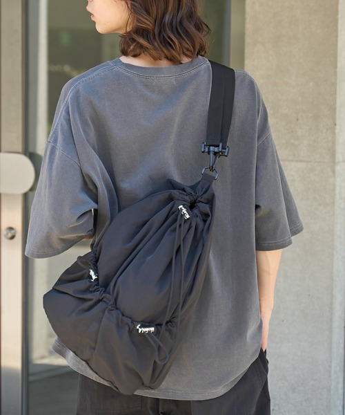 WEGO(ウィゴー)の「WEGO/2wayナップサック(バックパック/リュック・レディース・ブラック/ホワイト/ライトグレー・FREE)」の2枚目の写真