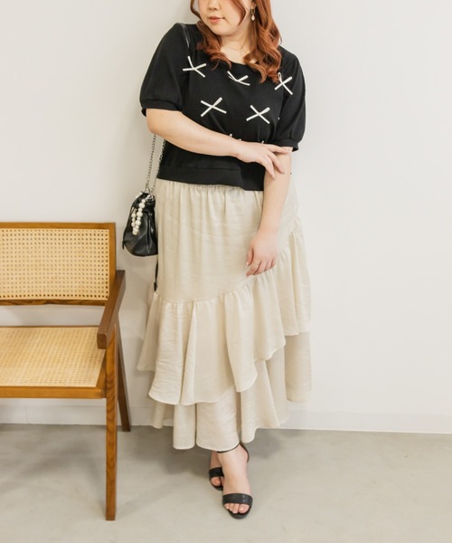 CLETTE(クレット)の「アシメティアードラメスカート(スカート・レディース・ブラック/アイボリー・LL/3L/4L)」の8枚目の写真