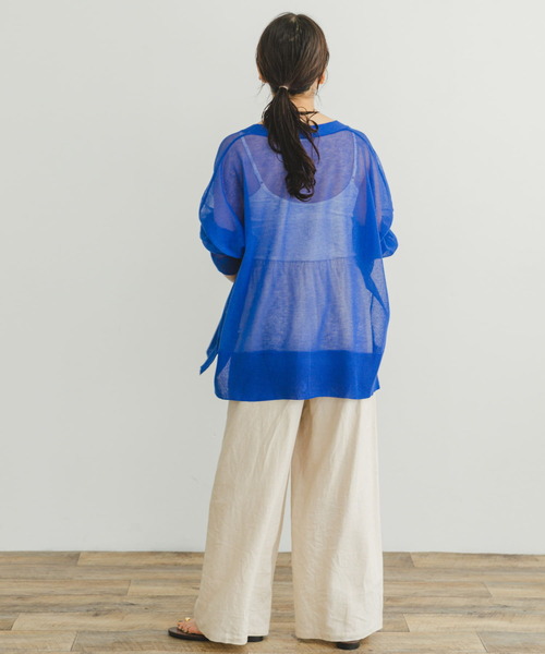 ITEMS URBANRESEARCH（アイテムズ アーバンリサーチ）の「シアーVネックニットカーディガン（カーディガン/ボレロ・レディース・ブラウン/ブルー/ブラック/グレー系その他・FREE）」の22枚目の写真