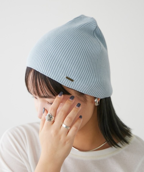 CIAOPANIC TYPY(チャオパニックティピー)の「プレート付きプチプラビーニー(ニットキャップ/ビーニー・レディース・アイボリー/ブラック/サックスブルー/グレー/ピンク・ONE SIZE)」の4枚目の写真