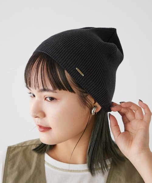CIAOPANIC TYPY(チャオパニックティピー)の「プレート付きプチプラビーニー(ニットキャップ/ビーニー・レディース・アイボリー/ブラック/サックスブルー/グレー/ピンク・ONE SIZE)」の2枚目の写真