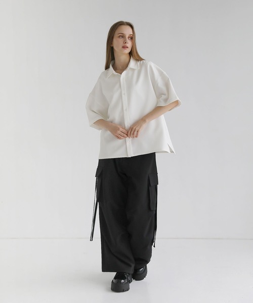 LILL（リル）の「ビッグシルエットドレープリラクシング半袖シャツ（シャツ/ブラウス・メンズ・ホワイト系/ブラック/ホワイト/ブラック系・S/M/L/XL）」の15枚目の写真