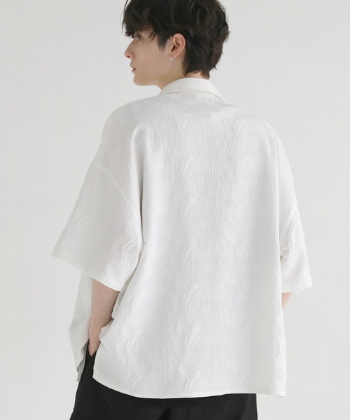 LILL（リル）の「ビッグシルエットドレープリラクシング半袖シャツ（シャツ/ブラウス・メンズ・ホワイト系/ブラック/ホワイト/ブラック系・S/M/L/XL）」の20枚目の写真