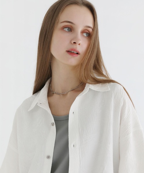 LILL（リル）の「ビッグシルエットドレープリラクシング半袖シャツ（シャツ/ブラウス・メンズ・ホワイト系/ブラック/ホワイト/ブラック系・S/M/L/XL）」の9枚目の写真