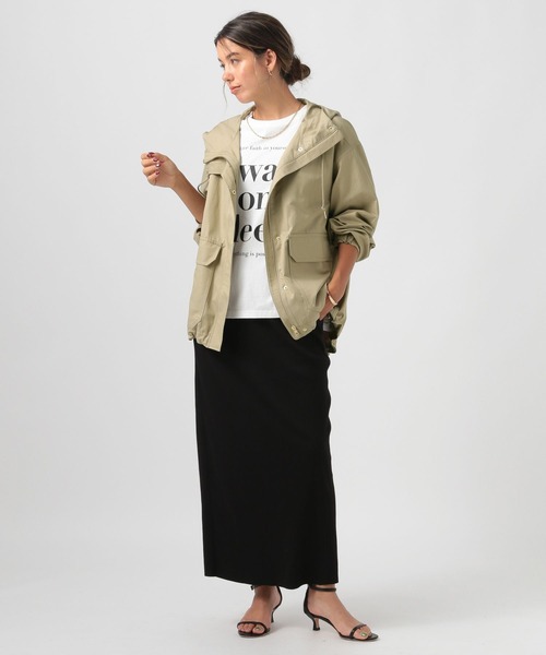 BAYFLOW（ベイフロー）の「[微光沢生地]撥水マウンテンパーカー（マウンテンパーカー・レディース・ネイビー/ブラウン系/モカ・MEDIUM/SMALL）」の5枚目の写真