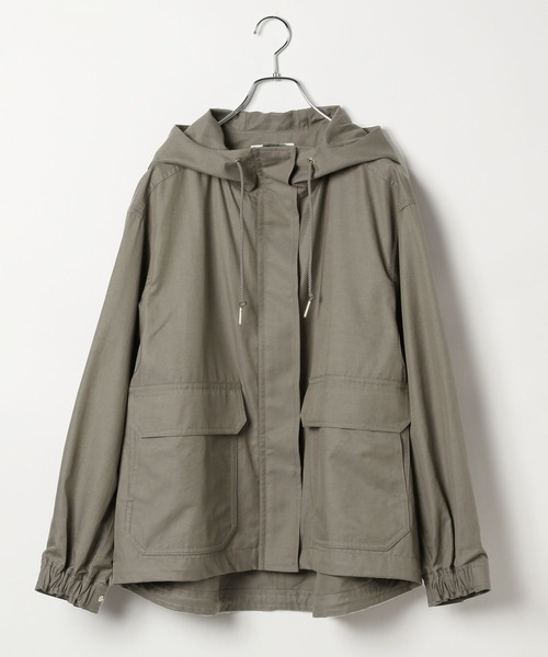 たきページ BAYFLOW（ベイフロー）の「[微光沢生地]撥水マウンテンパーカー